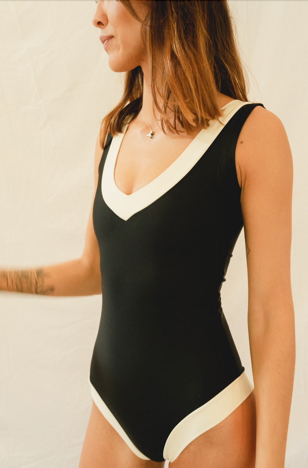 ONE PIECE SUIT BALI BLACK AND CREAM